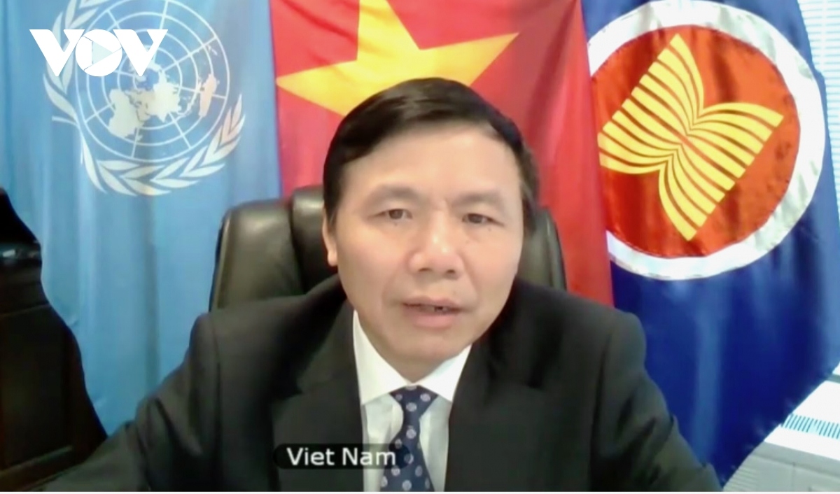 Vietnam calls for an end to ongoing violence in Myanmar